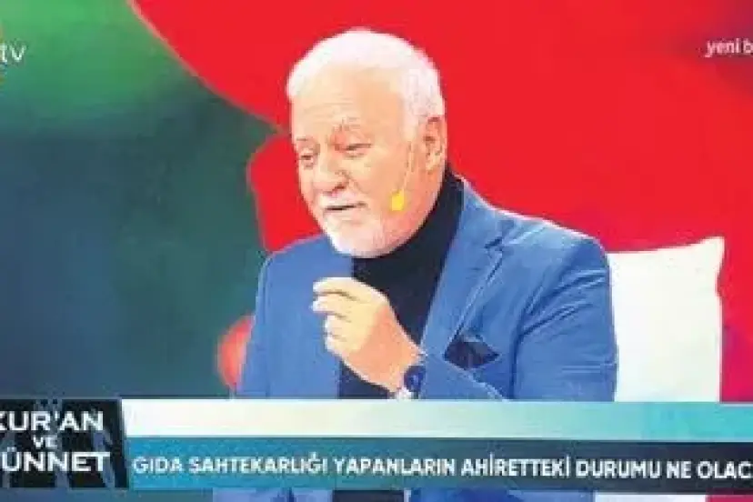 “Bizi aldatan bizden değildir”
