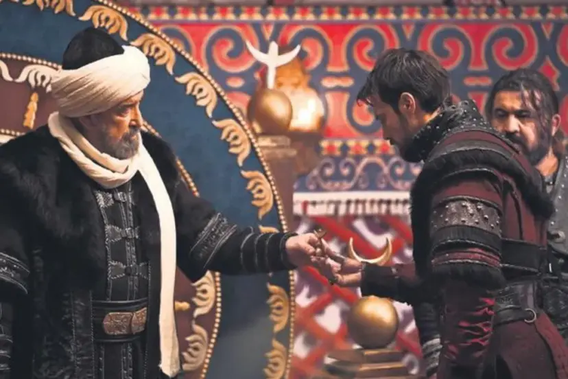 ‘Orhan Bey’ posta oturdu izleyici ekrana kilitlendi