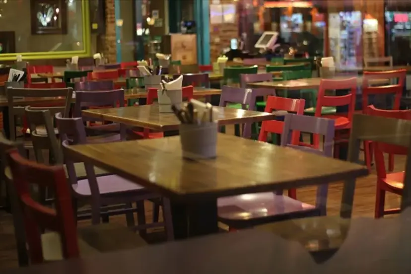 Restoran ve kafelerde yeni düzenleme: Masa ve servis ücretine son!