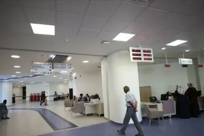 Yabancılara sağlık hizmetlerinde katılım payı zorunluluğu getirildi