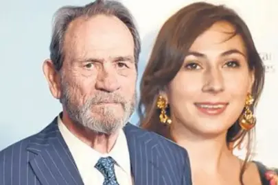 Tommy Lee Jones’un evlat acısı